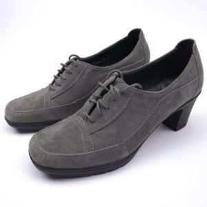 Clarks gray suede heels NEW bendables sz 10M